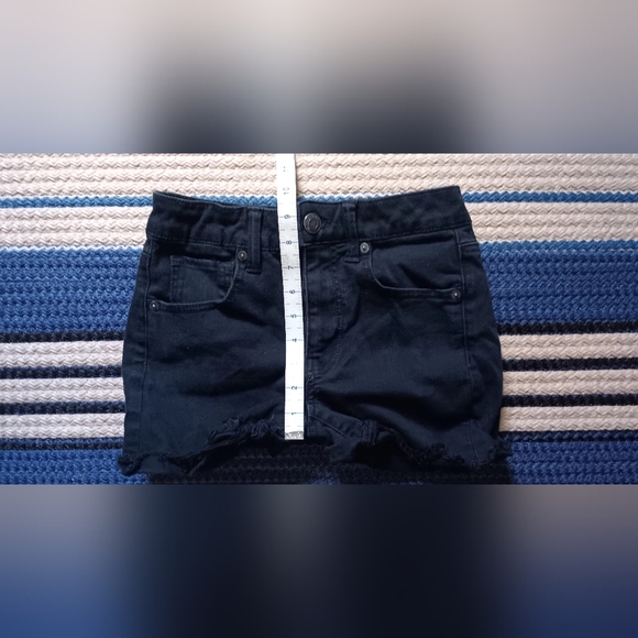 AMERICAN EAGLE NEXT LEVEL STRETCH X SHORTS. HIGH WAIST. WOMENS SIZE 2. - Picture 3 of 3